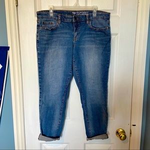 🍒🍒4 for 25 GAP jeans